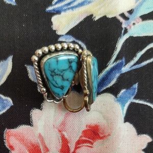 Vintage screw back earrings